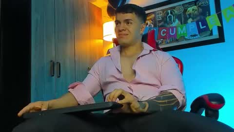 Snapshot of alpha_dominus_ chatting on 24, 11, 2025 alpha_dominus_ online show from 24, 11, 2025