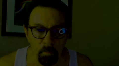 Snapshot of alphablue_wolf1295 chatting on 19, 9, 2025 alphablue_wolf1295 online show from 19, 9, 2025