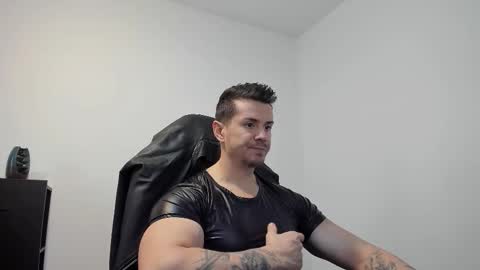 Snapshot of alphagodleatherking92 chatting on 13, 10, 2025 LeatherMaster online show from 13, 10, 2025