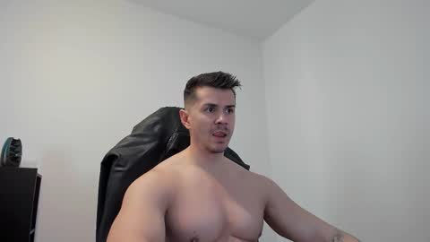 Snapshot of alphagodleatherking92 chatting on 17, 10, 2025 LeatherMaster online show from 17, 10, 2025