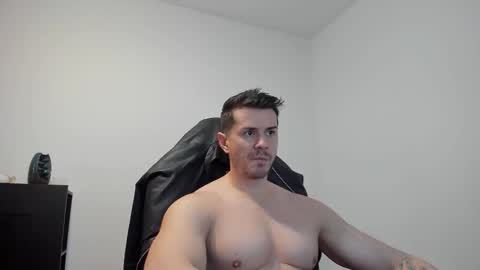 Snapshot of alphagodleatherking92 chatting on 27, 10, 2025 LeatherMaster online show from 27, 10, 2025