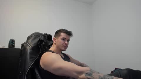 Snapshot of alphagodleatherking92 chatting on 12, 11, 2025 LeatherMaster online show from 12, 11, 2025