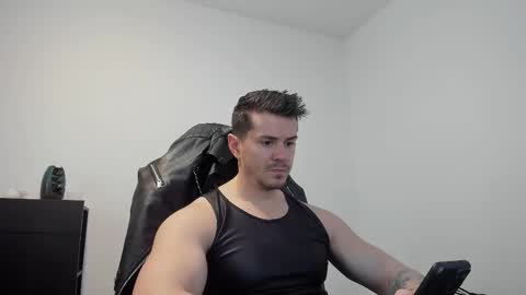 Snapshot of alphagodleatherking92 chatting on 14, 11, 2025 LeatherMaster online show from 14, 11, 2025