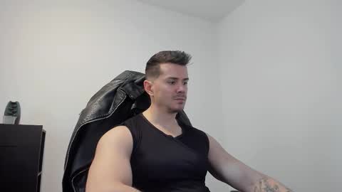 Snapshot of alphagodleatherking92 chatting on 20, 11, 2025 LeatherMaster online show from 20, 11, 2025