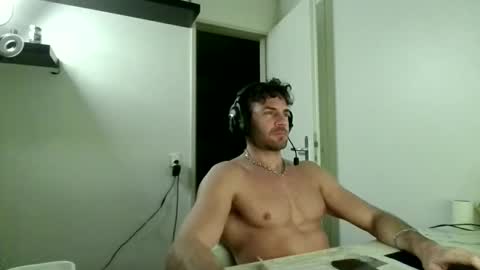 alphah_hunk online show from 13, 12, 2025