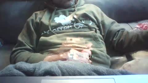 Snapshot of alrichough4 chatting on 15, 12, 2024 Alric online show from 15, 12, 2024