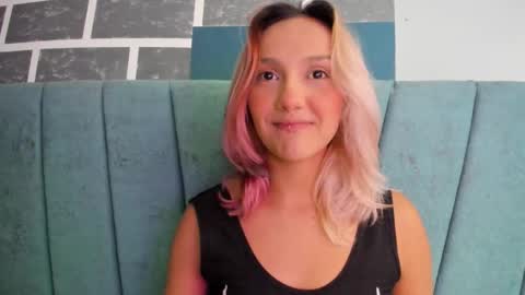 Snapshot of alterego1__ chatting on 5, 10, 2025 Alter online show from 5, 10, 2025
