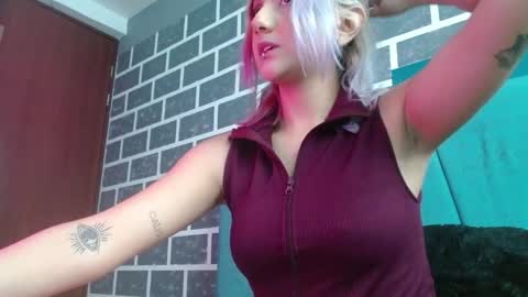 Snapshot of alterego1__ chatting on 23, 11, 2025 Alter online show from 23, 11, 2025