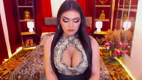 Alura Jhenson online show from 8, 1, 2025