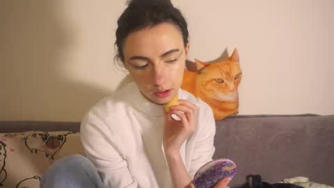 alvanalbach online show from 31, 10, 2025