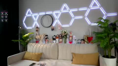 Snapshot of alvuwka chatting on 8, 10, 2025 Alvuwka online show from 8, 10, 2025