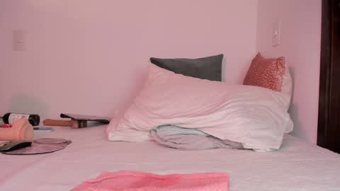 Aly Instg oficial alyjones  Lush and Domi love toys are on online show from 9, 1, 2025