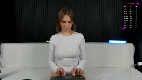 Alena online show from 19, 11, 2025