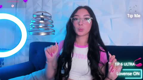 sopie online show from 11, 1, 2025