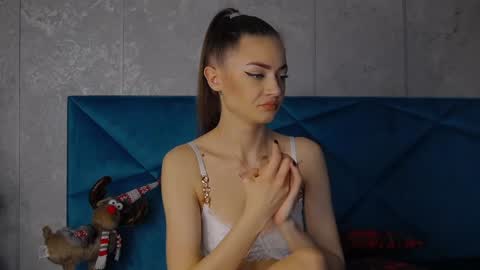 Alyse online show from 26, 1, 2025