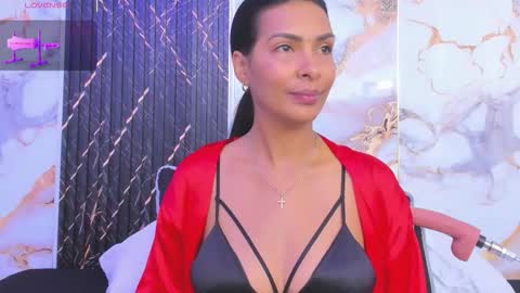 Snapshot of alyson__a chatting on 16, 12, 2025 alyson__a online show from 16, 12, 2025