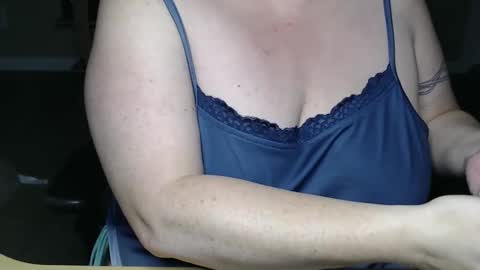 Alyss Skye online show from 28, 9, 2025