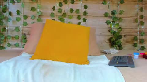 alyssia online show from 22, 1, 2025