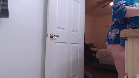 Alyssiaamorexo online show from 28, 12, 2024