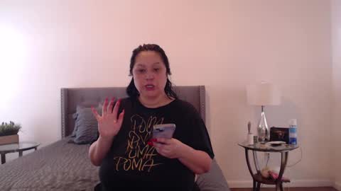 Alyssiaamorexo online show from 23, 2, 2025