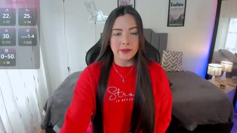 Hi Im AmaiaHelp me reach 100 likes online show from 19, 9, 2025