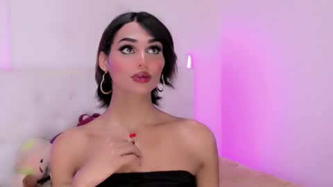 amal_baddel_ online show from 26, 10, 2025