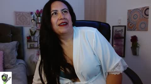 Snapshot of amalia_brunette chatting on 1, 1, 2025 AMALIA online show from 1, 1, 2025