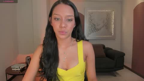 Amalia cruss online show from 13, 9, 2025