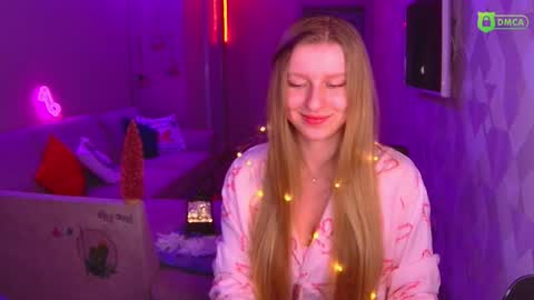 Snapshot of amaliaqueen999 chatting on 24, 12, 2024 Amalia online show from 24, 12, 2024