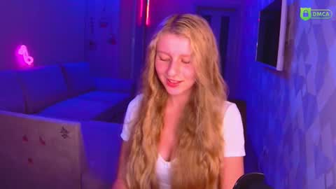 Snapshot of amaliaqueen999 chatting on 10, 10, 2025 Amalia online show from 10, 10, 2025