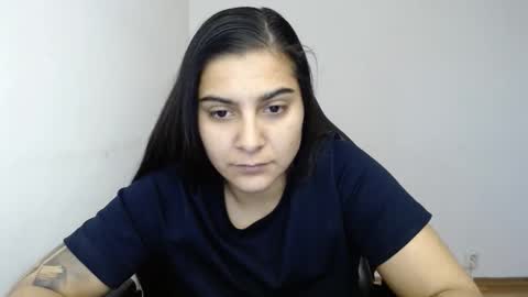 Snapshot of amanda5star chatting on 6, 4, 2026 The queen of the biceps online show from 6, 4, 2026