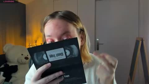 Snapshot of amanda_butlerr chatting on 13, 11, 2025 Hi im Amanda online show from 13, 11, 2025