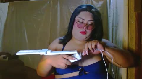 amanda_fetish online show from 28, 1, 2025