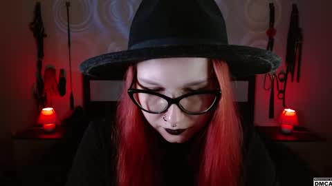 Goddess Amanita online show from 3, 12, 2024