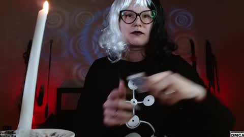 Goddess Amanita online show from 5, 12, 2024
