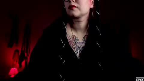 Goddess Amanita online show from 23, 10, 2025