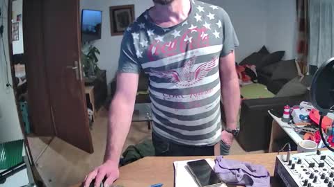 Snapshot of amanpur chatting on 3, 11, 2025 amanpur online show from 3, 11, 2025