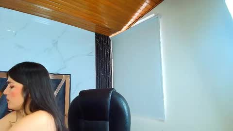 Amara Vega  online show from 15, 9, 2025