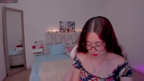 amaraa_couper1 online show from 17, 3, 2026