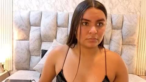 Snapshot of amarahanks_ chatting on 25, 11, 2025 amarahanks_ online show from 25, 11, 2025