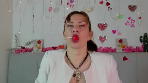 AmaraMoon  online show from 6, 10, 2025