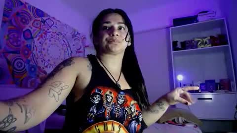 Snapshot of amarantha666 chatting on 15, 11, 2025 Susan online show from 15, 11, 2025