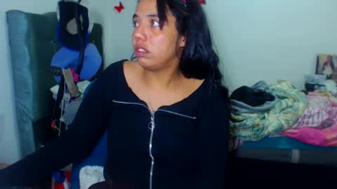 Snapshot of amararoberts08 chatting on 20, 11, 2025 Amara Julia online show from 20, 11, 2025