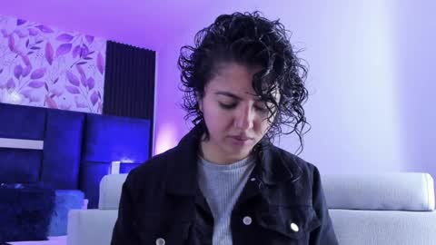 Emily online show from 29, 12, 2024
