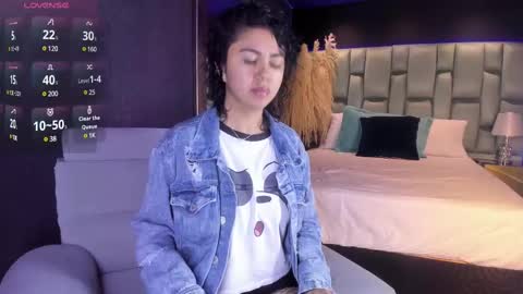 Emily online show from 9, 3, 2025