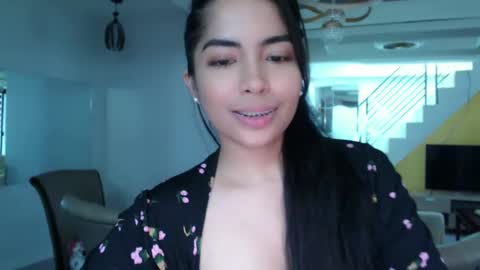 Amariah Holly online show from 5, 12, 2024