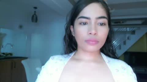 Amariah Holly online show from 5, 3, 2025