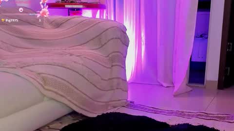 Snapshot of amatistahot1 chatting on 23, 11, 2025 Amatista online show from 23, 11, 2025