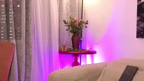 Amatista online show from 5, 2, 2026