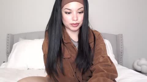 amaya_floress online show from 5, 2, 2025